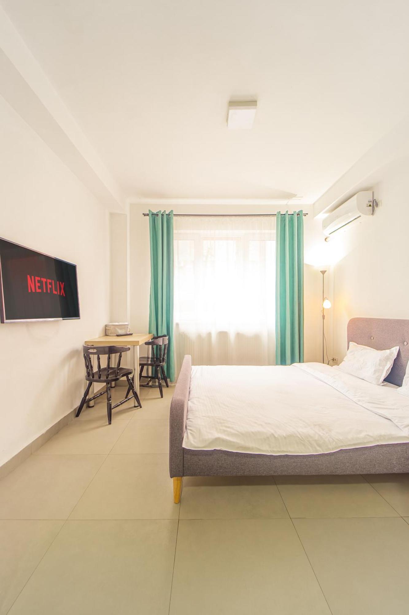 Hera'S Modern Home Арад Екстериор снимка